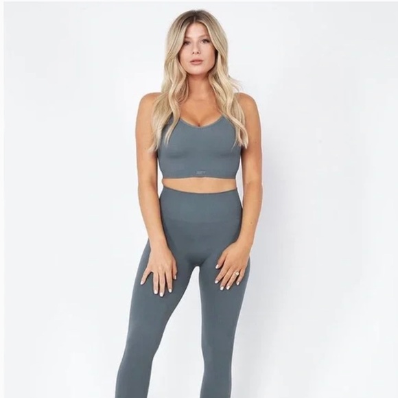 SET ACTIVE ribbed v bra in Slate size small - Picture 2 of 4